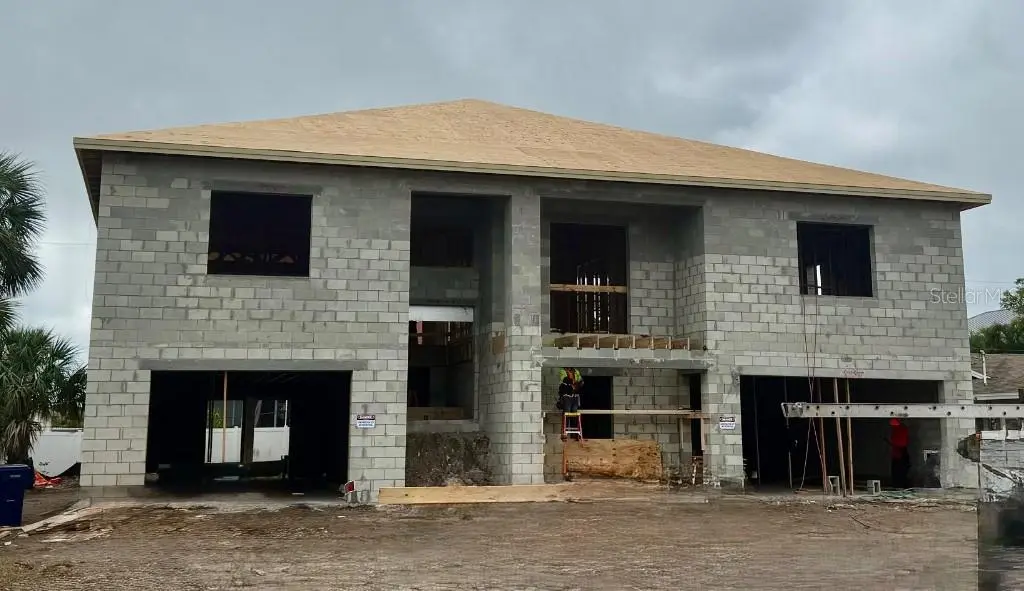 Belleair Beach home, photo 8 of 8