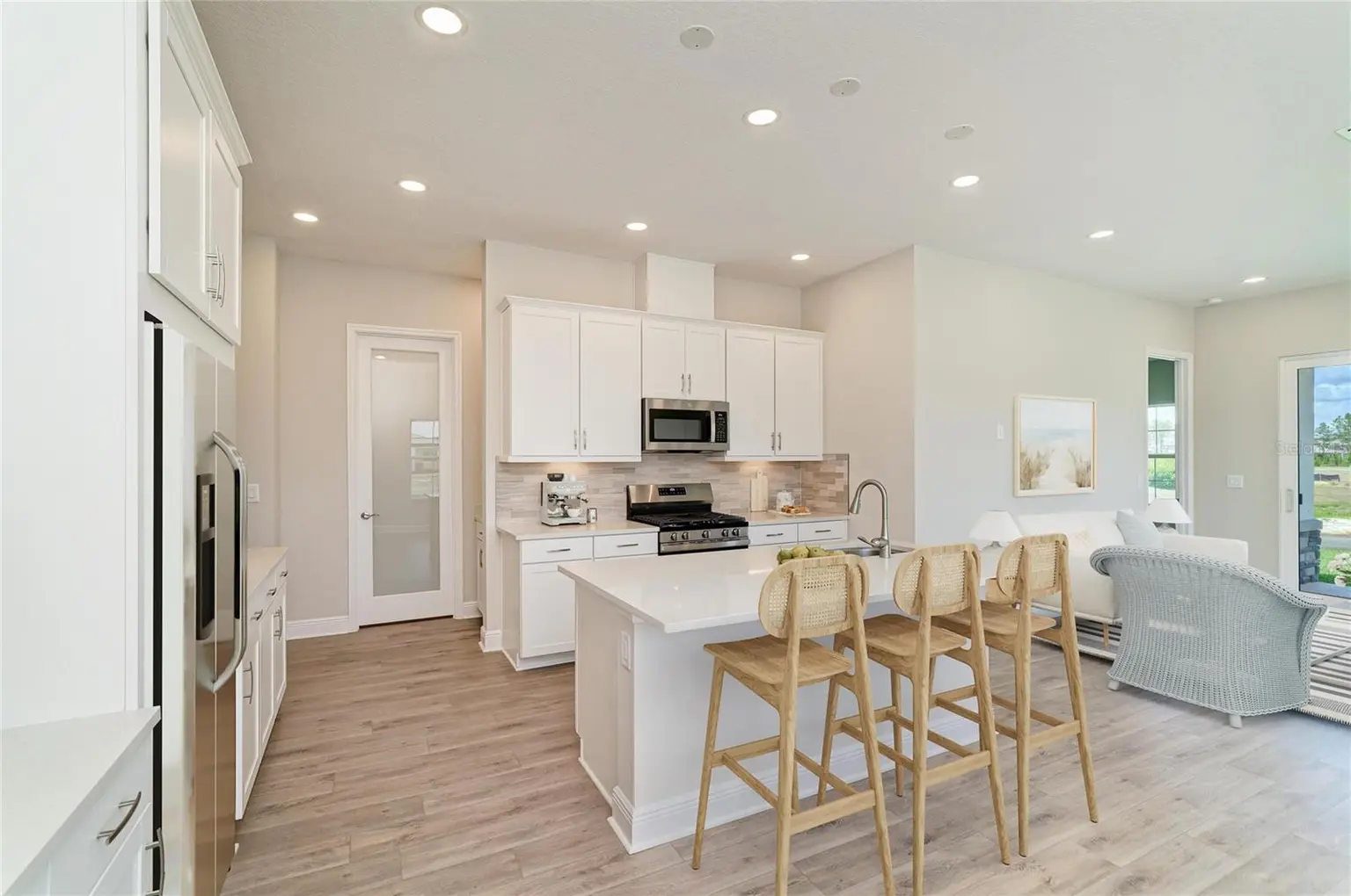 35517 STABLETON LANE, ZEPHYRHILLS, FL, photo 2 of 30