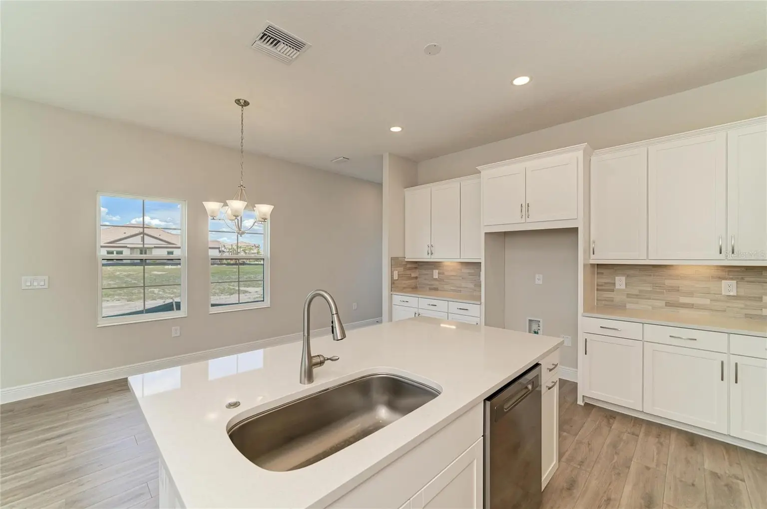 35517 STABLETON LANE, ZEPHYRHILLS, FL, photo 13 of 30