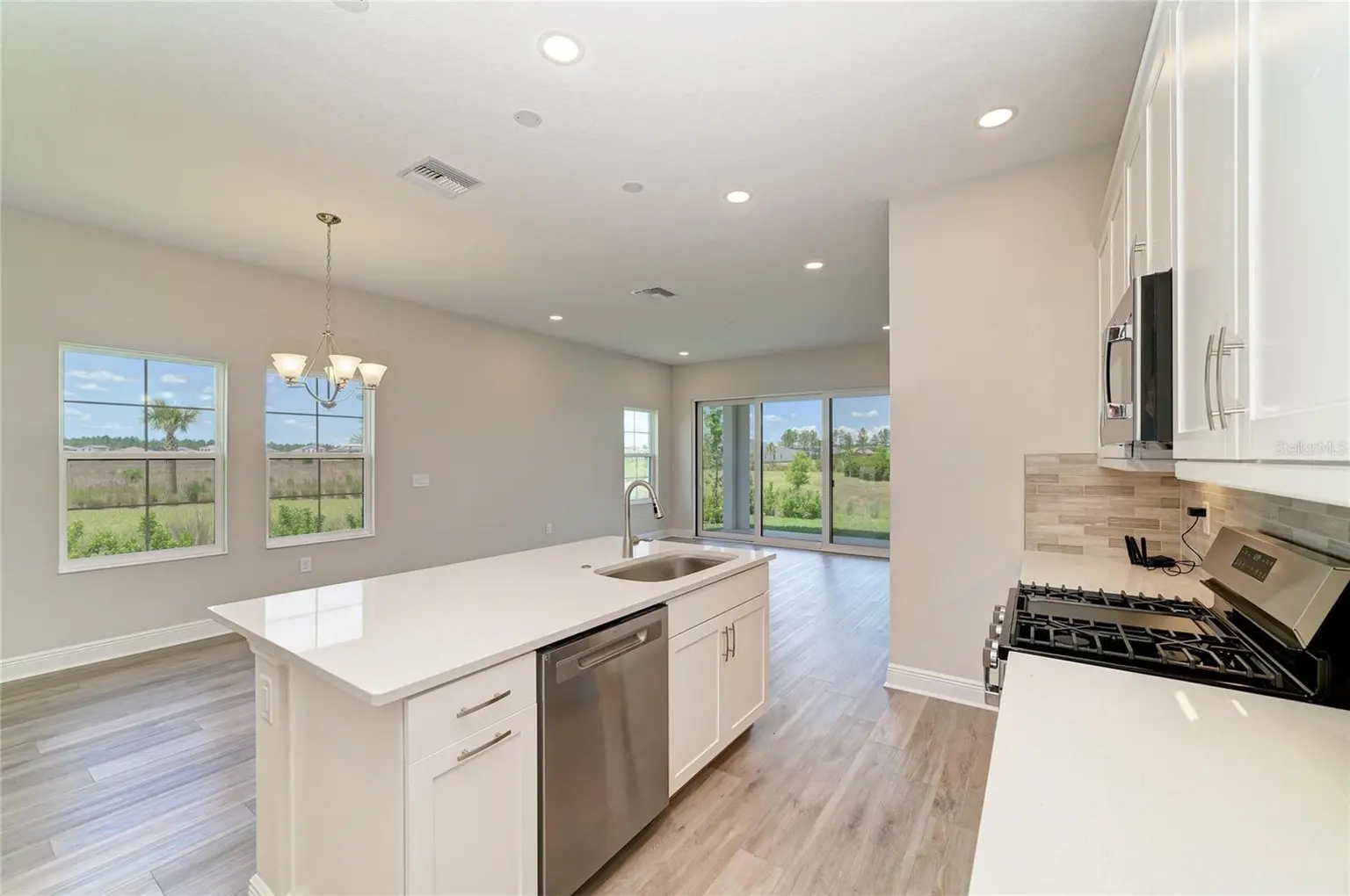 35509 STABLETON LANE, ZEPHYRHILLS, FL, photo 14 of 29