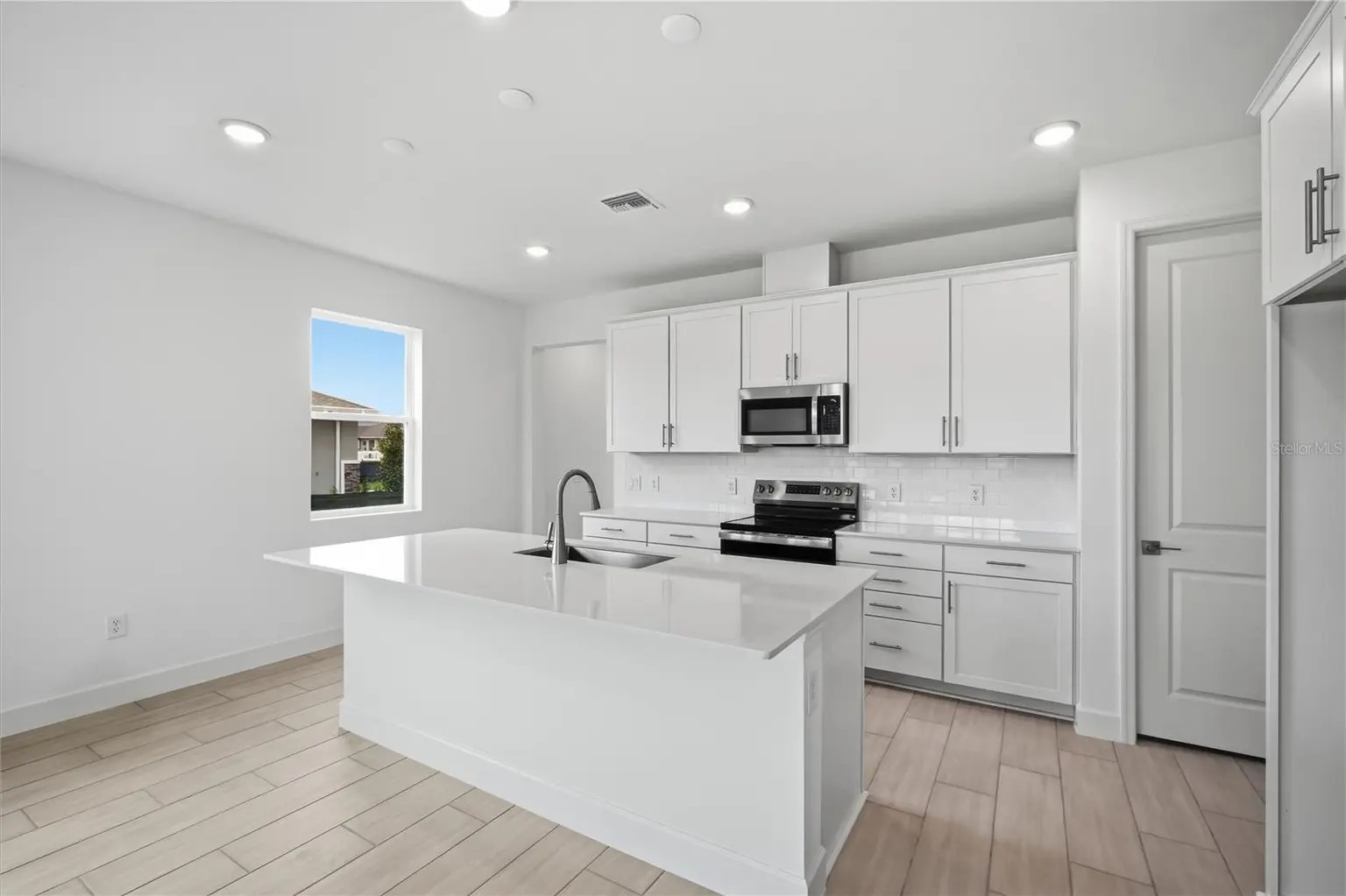 2322 ANDERS DRIVE, PARRISH, FL, photo 12 of 39