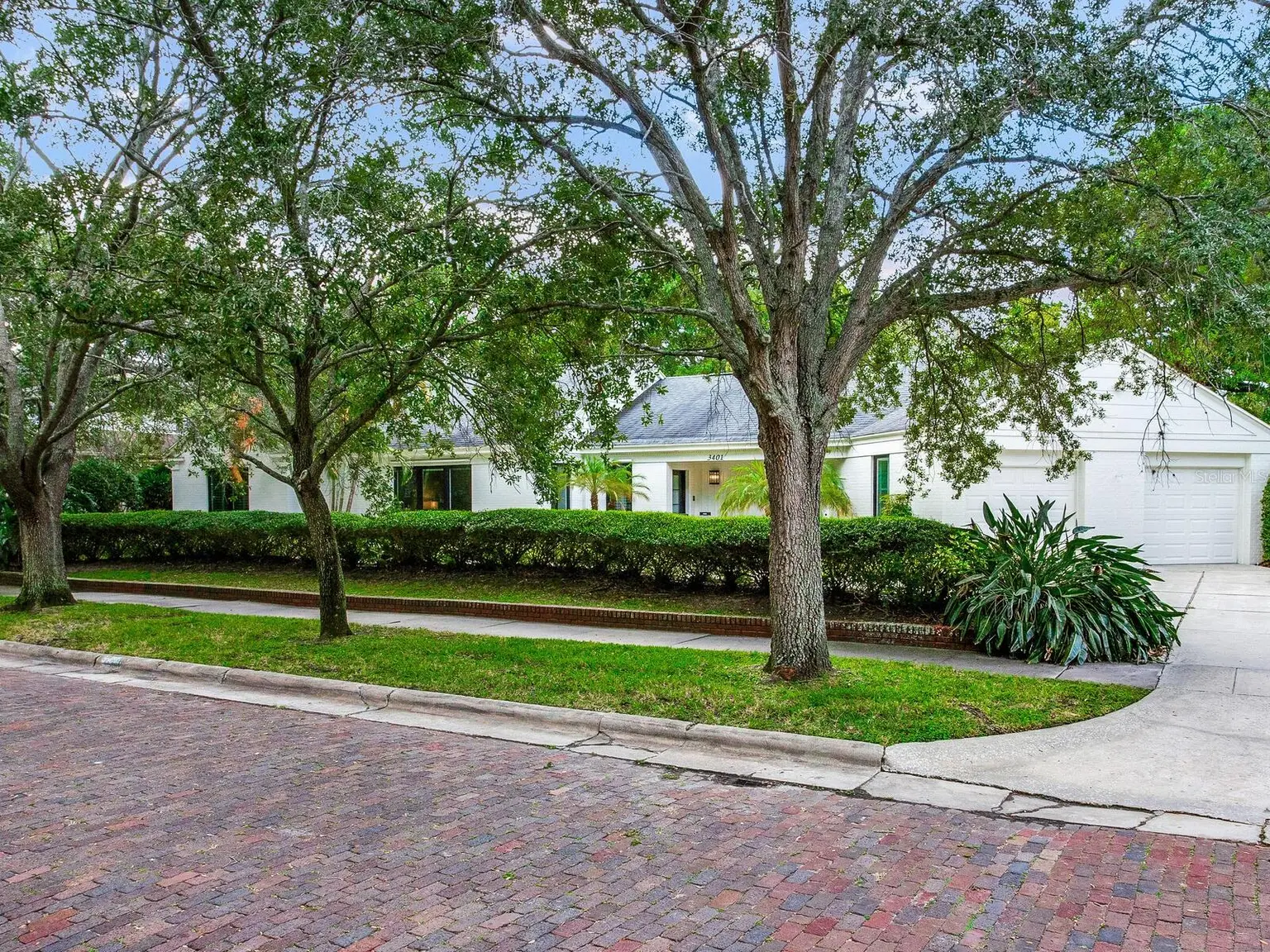 3401 S ALMERIA AVENUE, TAMPA, FL, photo 6 of 48