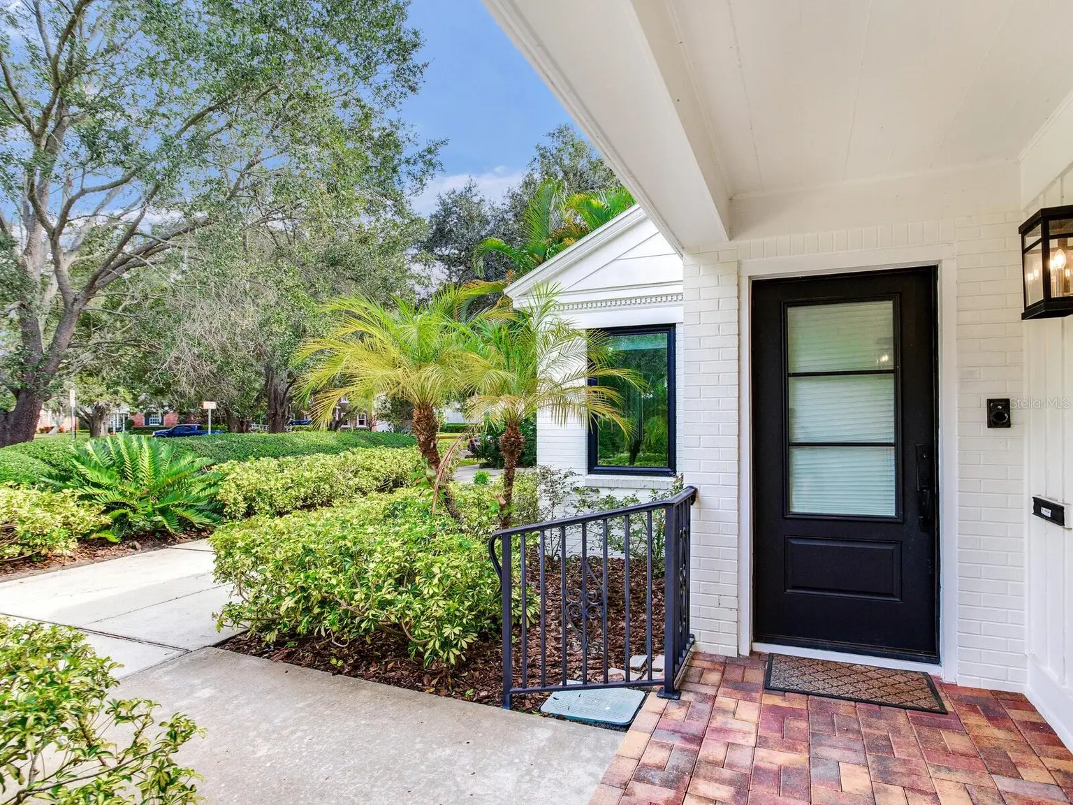 3401 S ALMERIA AVENUE, TAMPA, FL, photo 9 of 48