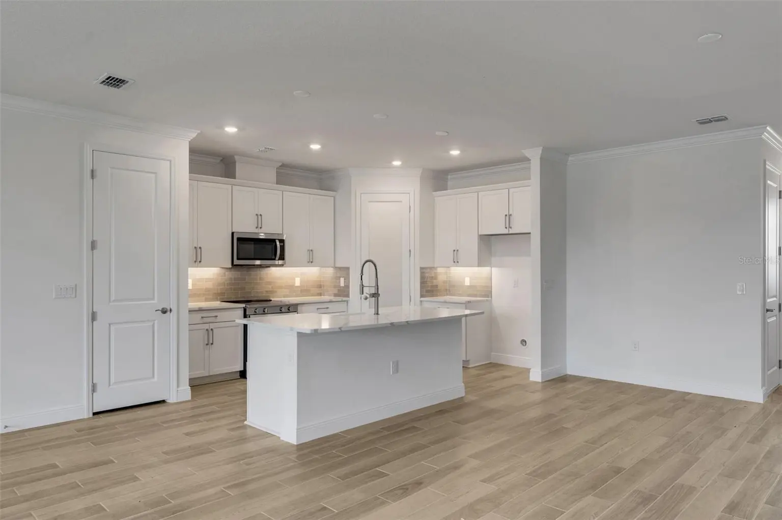 7511 SEA OAK COURT, PARRISH, FL, photo 11 of 39