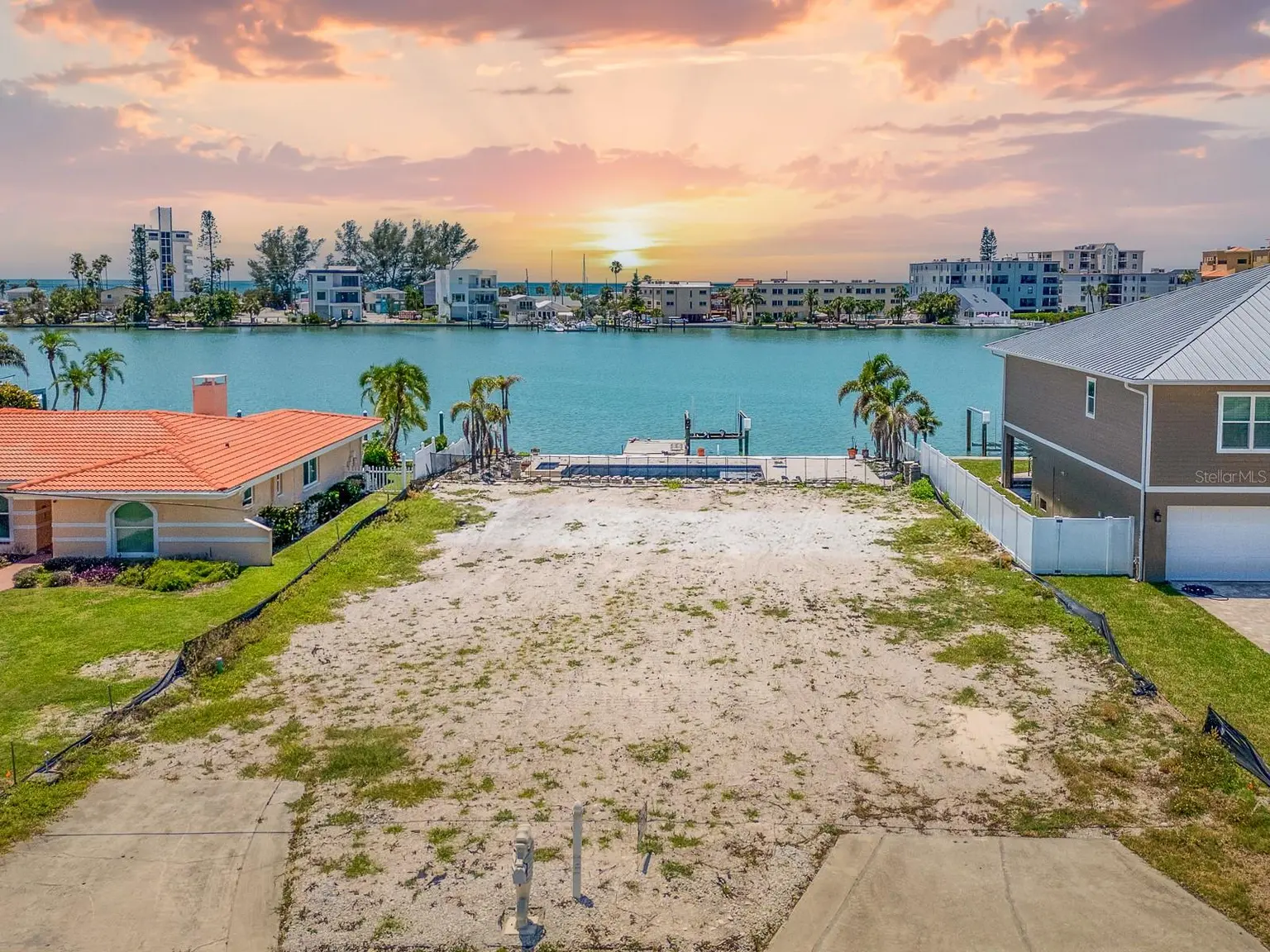 10126 TARPON DRIVE, TREASURE ISLAND, FL, photo 5 of 32