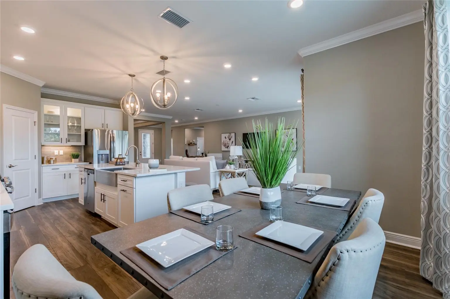 704 ESTATES BOULEVARD, TARPON SPRINGS, FL, photo 12 of 51