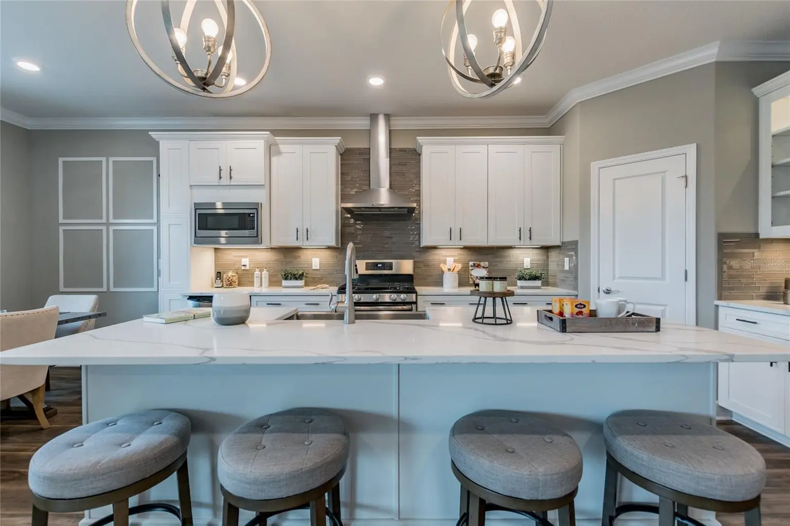 704 ESTATES BOULEVARD, TARPON SPRINGS, FL, photo 21 of 51