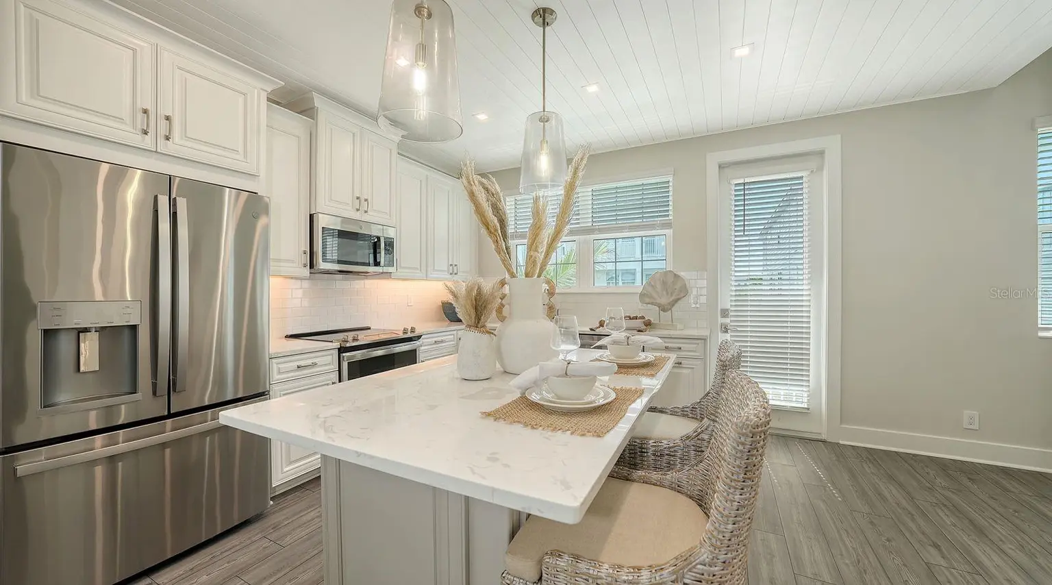 12413 GULF BREEZE TERRACE, CORTEZ, FL, photo 10 of 37