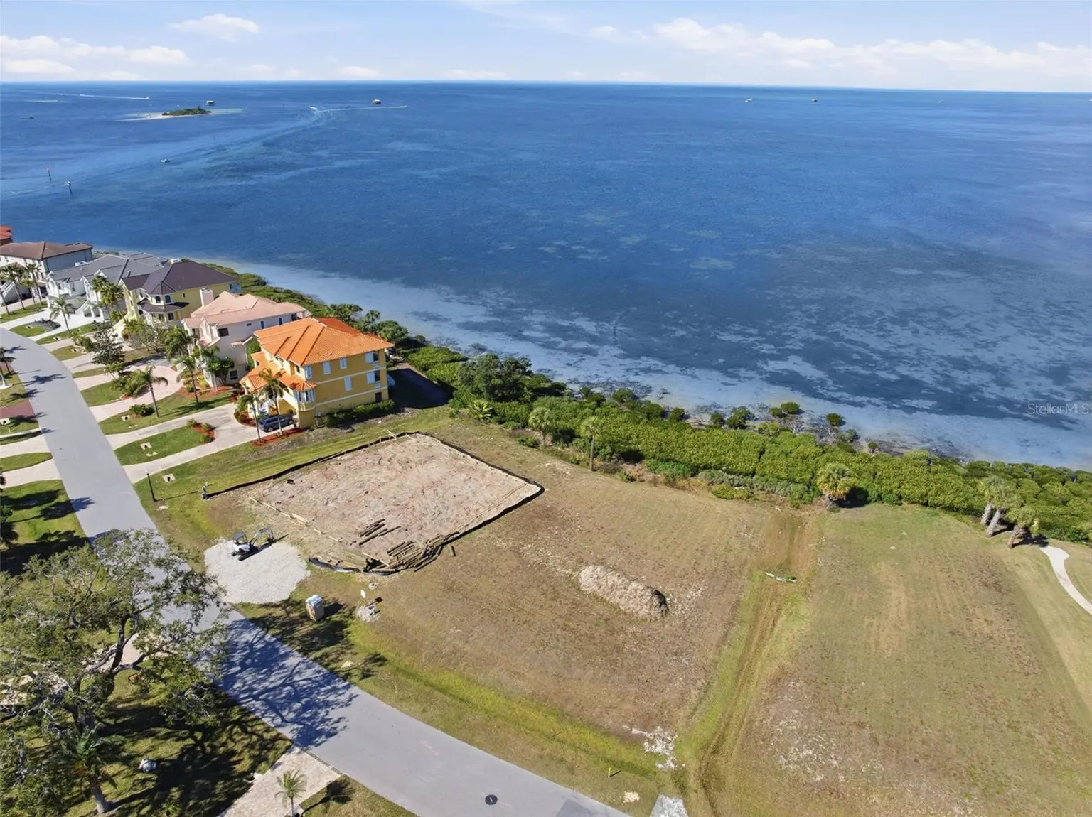 25 HARBORPOINTE DRIVE, PORT RICHEY, FL, photo 11 of 35