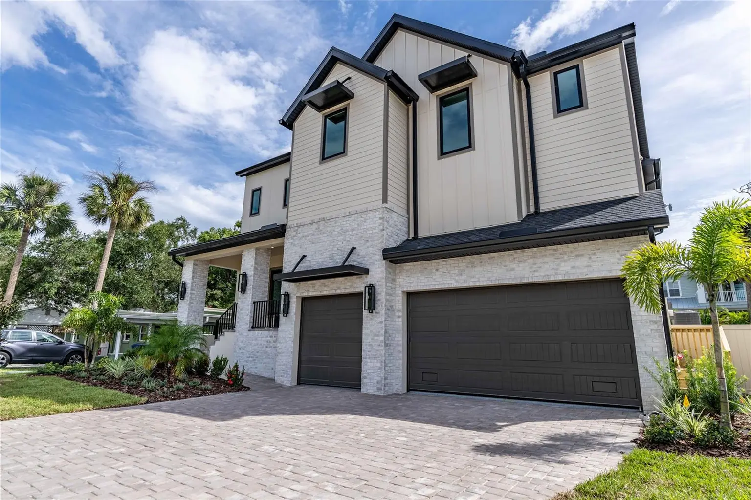 4316 W CORONA STREET, TAMPA, FL, photo 10 of 39