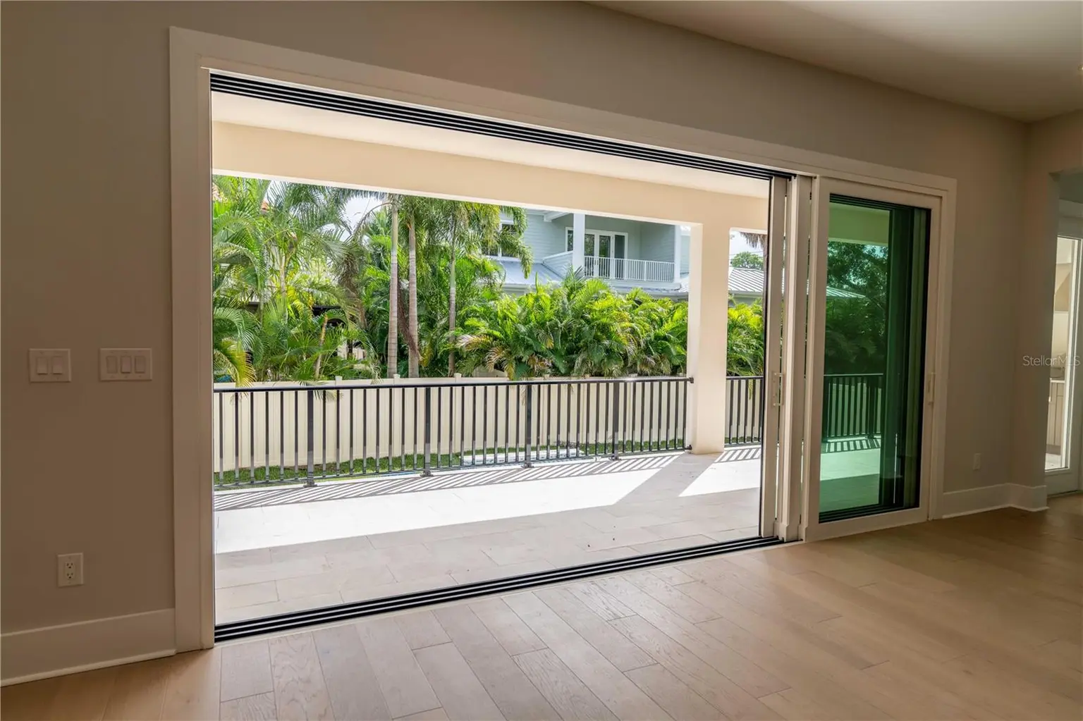 4316 W CORONA STREET, TAMPA, FL, photo 18 of 39