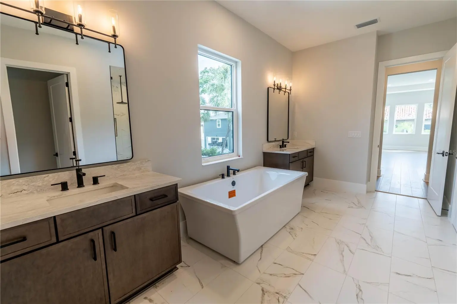 4316 W CORONA STREET, TAMPA, FL, photo 29 of 39