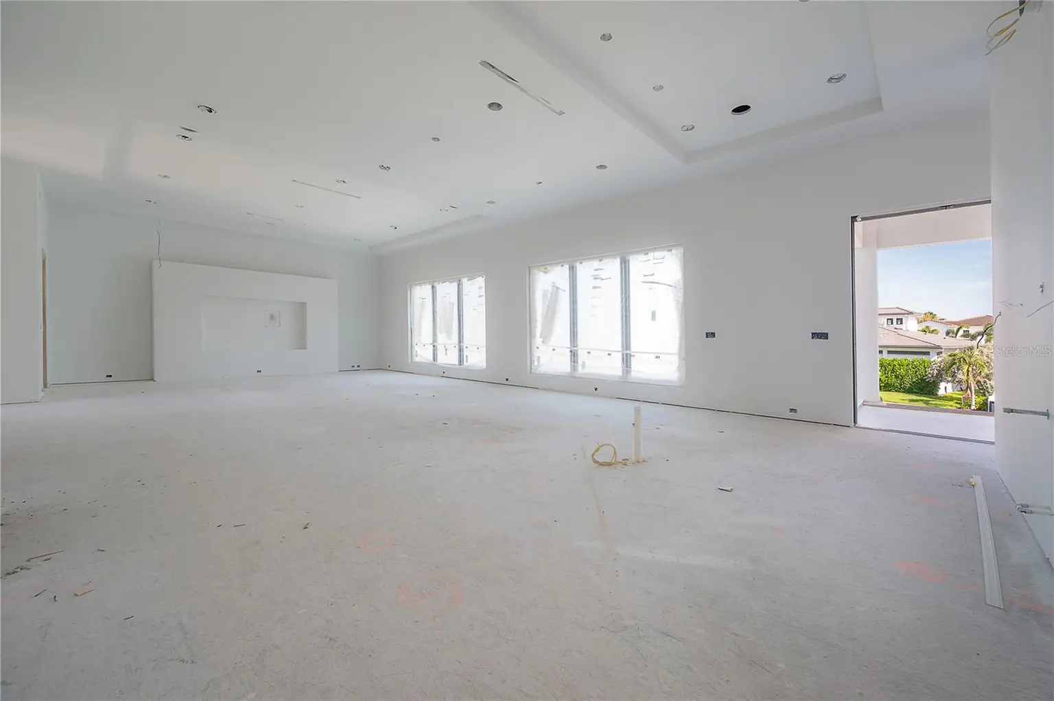 654 GENEVA PLACE, TAMPA, FL, photo 9 of 55