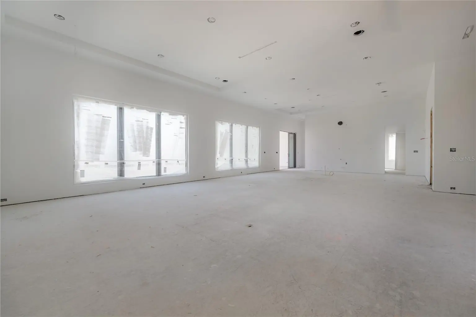 654 GENEVA PLACE, TAMPA, FL, photo 15 of 55
