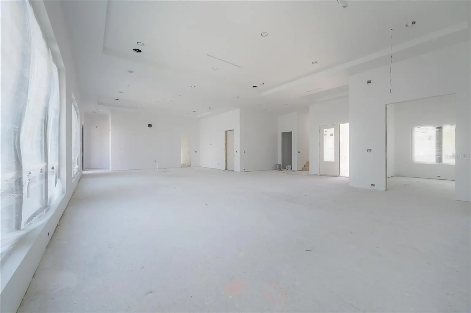 654 GENEVA PLACE, TAMPA, FL, photo 18 of 55