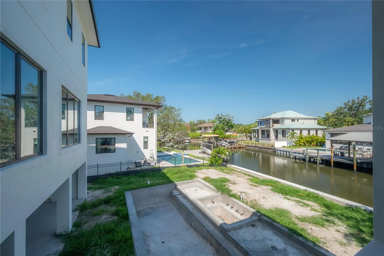654 GENEVA PLACE, TAMPA, FL, photo 35 of 55