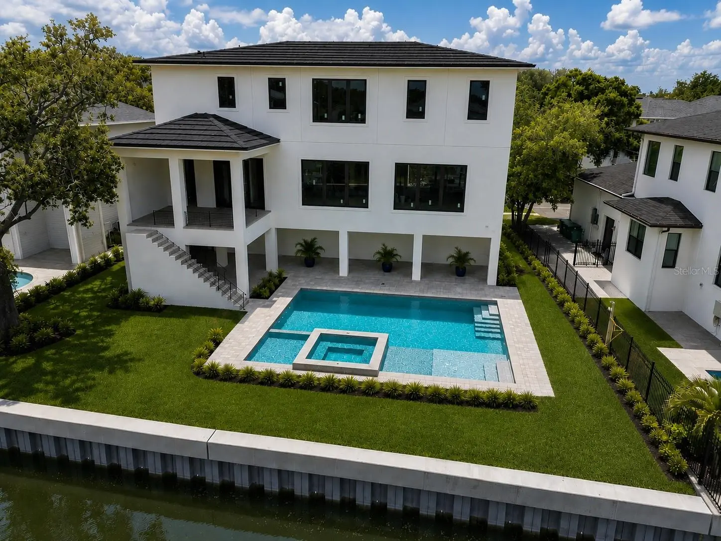 654 GENEVA PLACE, TAMPA, FL, photo 39 of 55