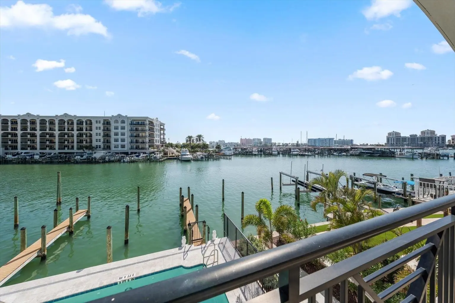 211 DOLPHIN POINT #203, CLEARWATER, FL, photo 4 of 36