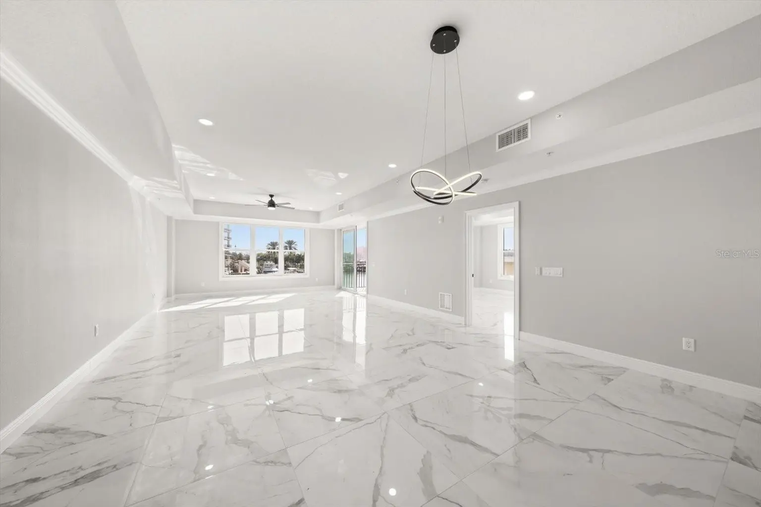 211 DOLPHIN POINT #203, CLEARWATER, FL, photo 9 of 36