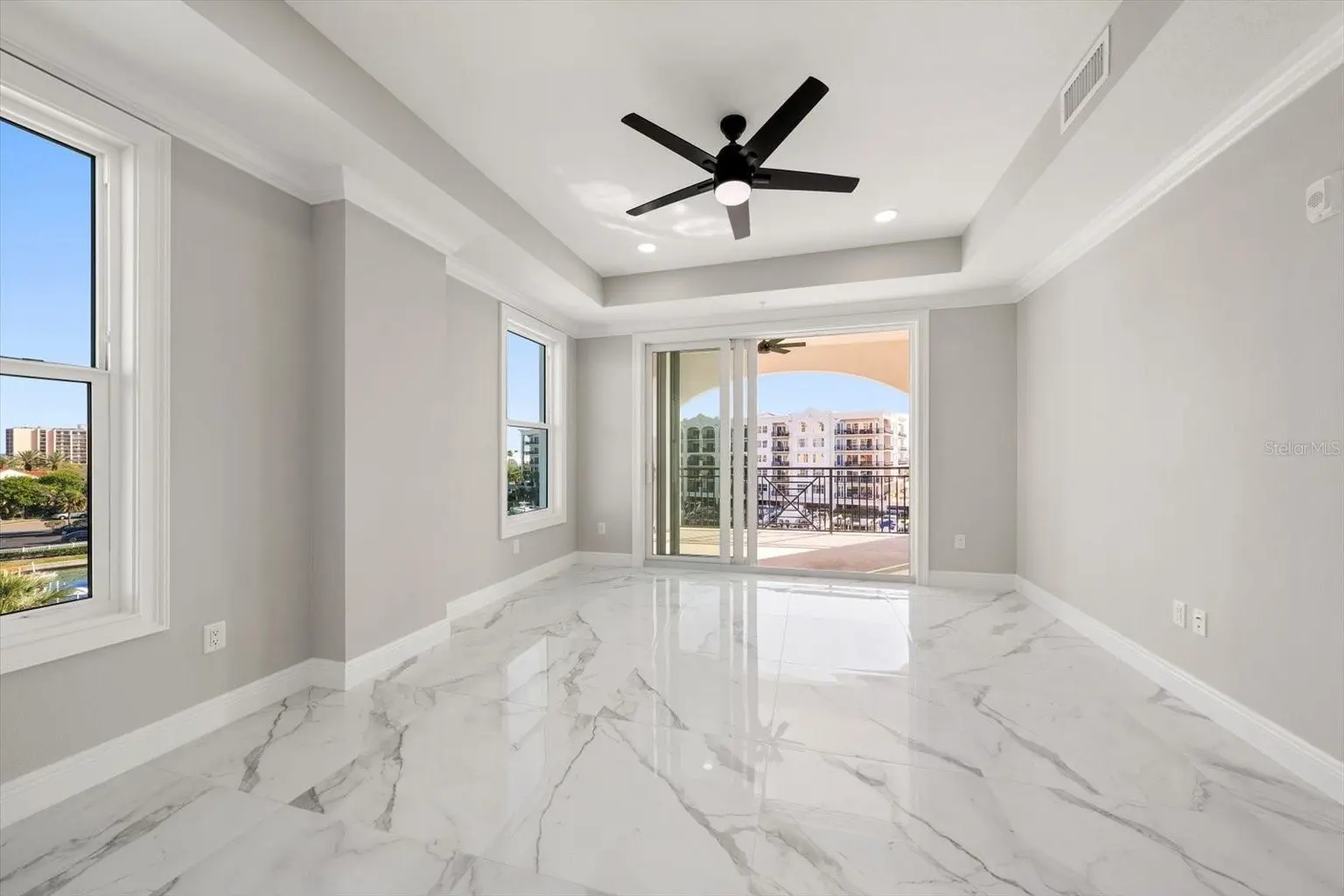 211 DOLPHIN POINT #401, CLEARWATER BEACH, FL, photo 12 of 41