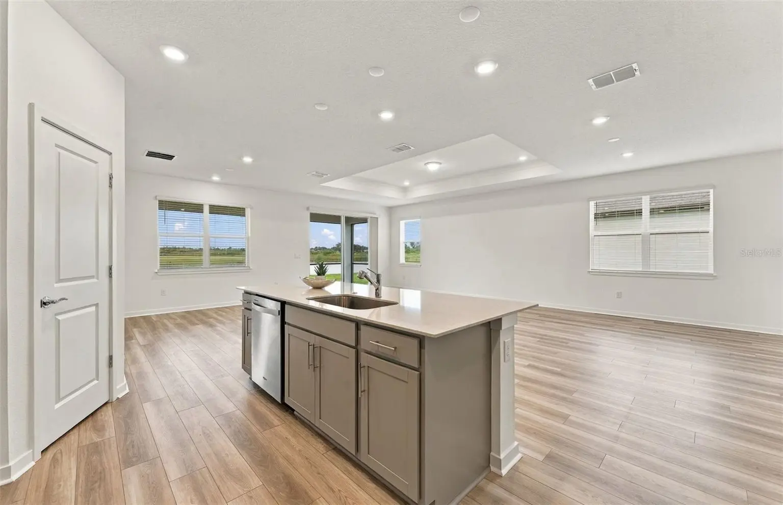 10045 TRELLIS VINE WAY, PARRISH, FL, photo 4 of 23