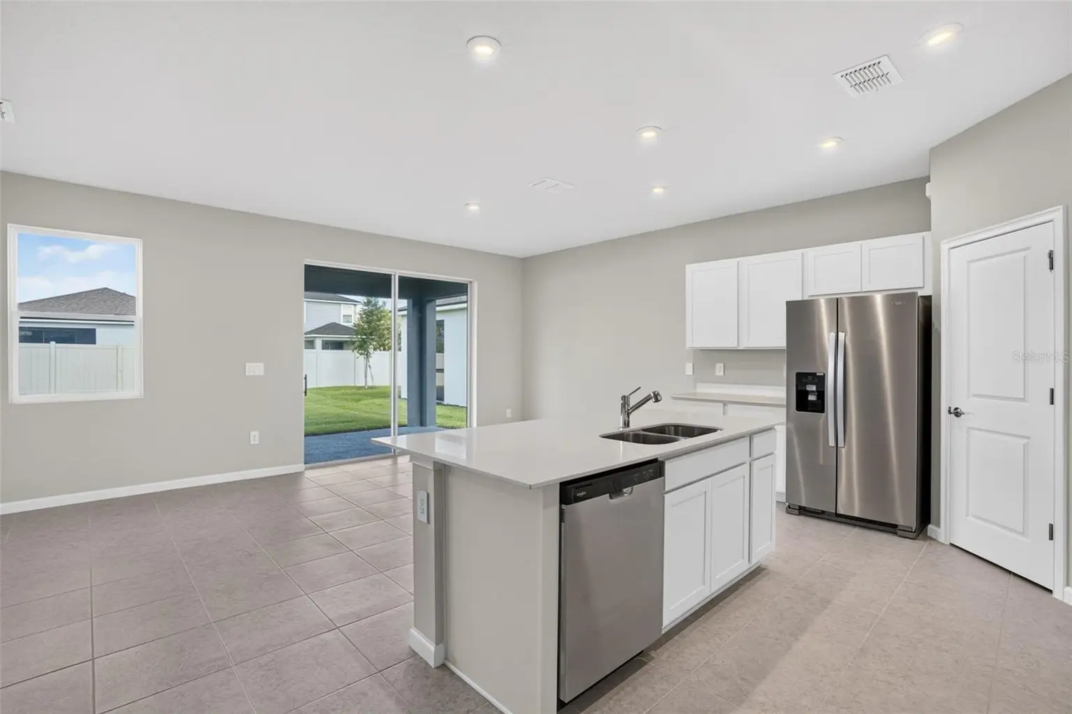 5628 SKYLIGHT WAY, PALMETTO, FL, photo 8 of 34