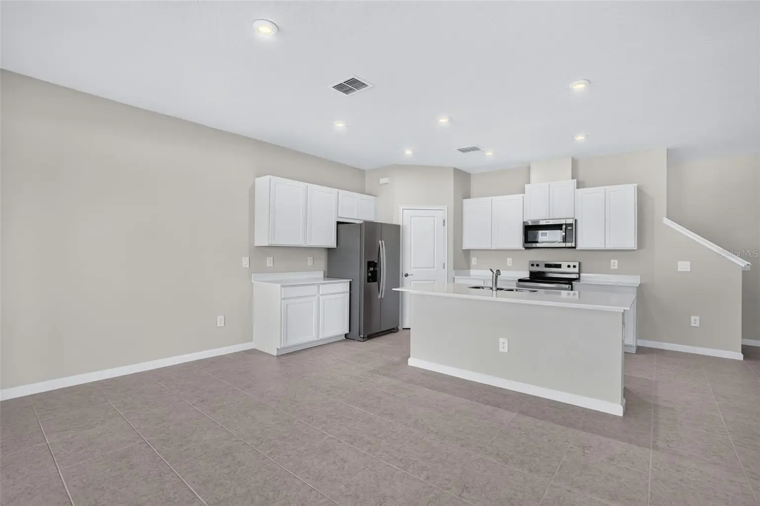 5628 SKYLIGHT WAY, PALMETTO, FL, photo 10 of 34