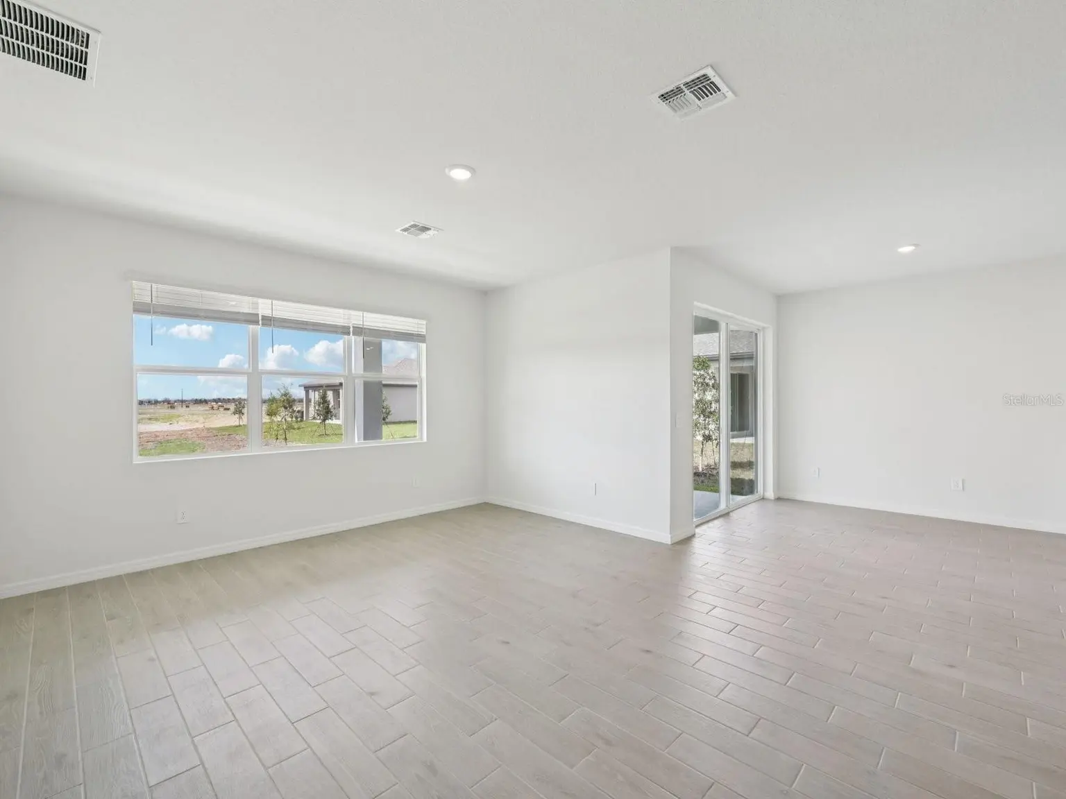 9009 VENETIA COURT, PALMETTO, FL, photo 2 of 16
