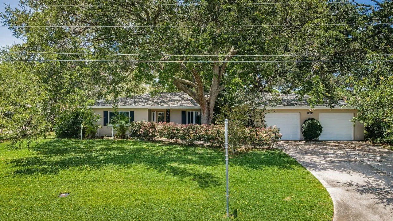 1704 CYPRESS AVENUE, BELLEAIR, FL