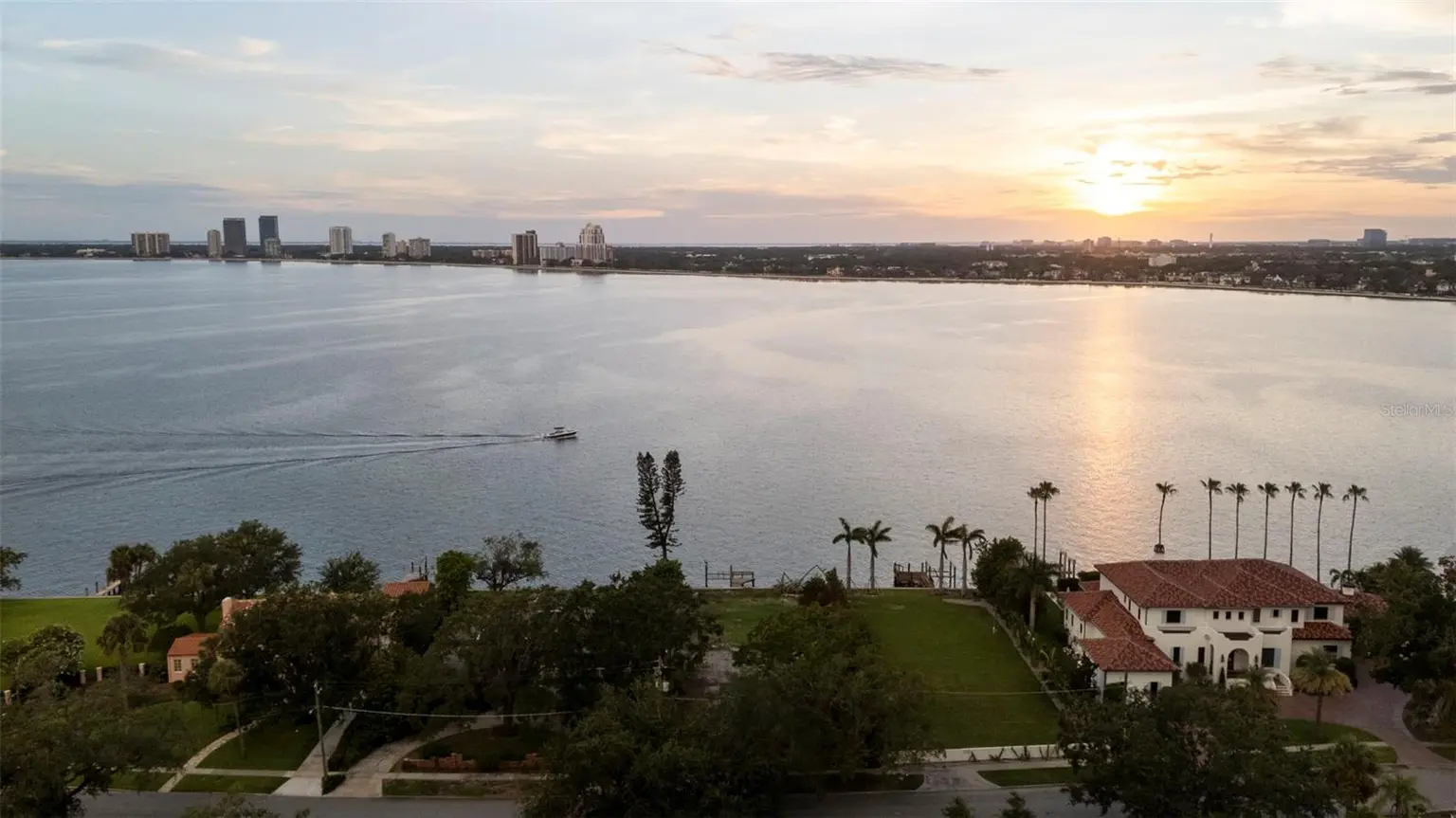 214 BLANCA AVENUE, TAMPA, FL, photo 11 of 47