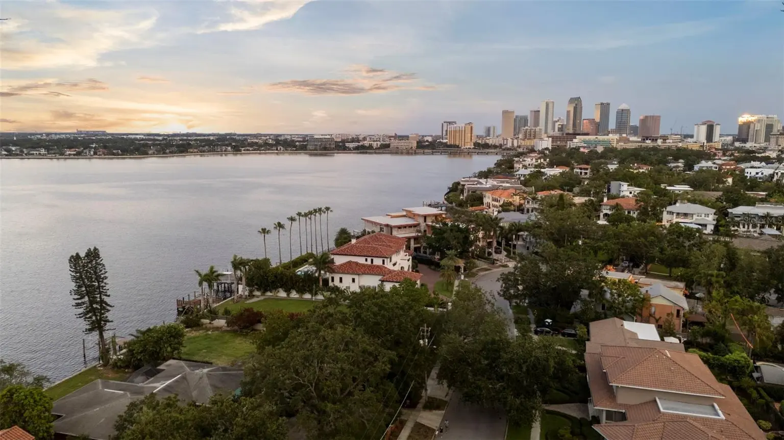 214 BLANCA AVENUE, TAMPA, FL, photo 17 of 47