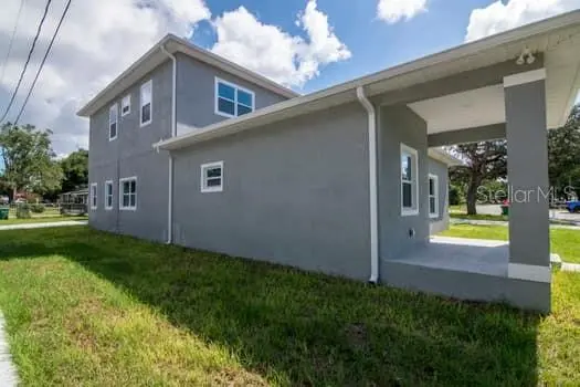 Tampa Overlook home, photo 8 of 8