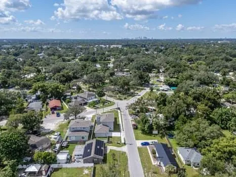 1700 E ANNONA AVENUE, TAMPA, FL, photo 5 of 40
