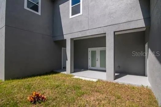 1700 E ANNONA AVENUE, TAMPA, FL, photo 9 of 40