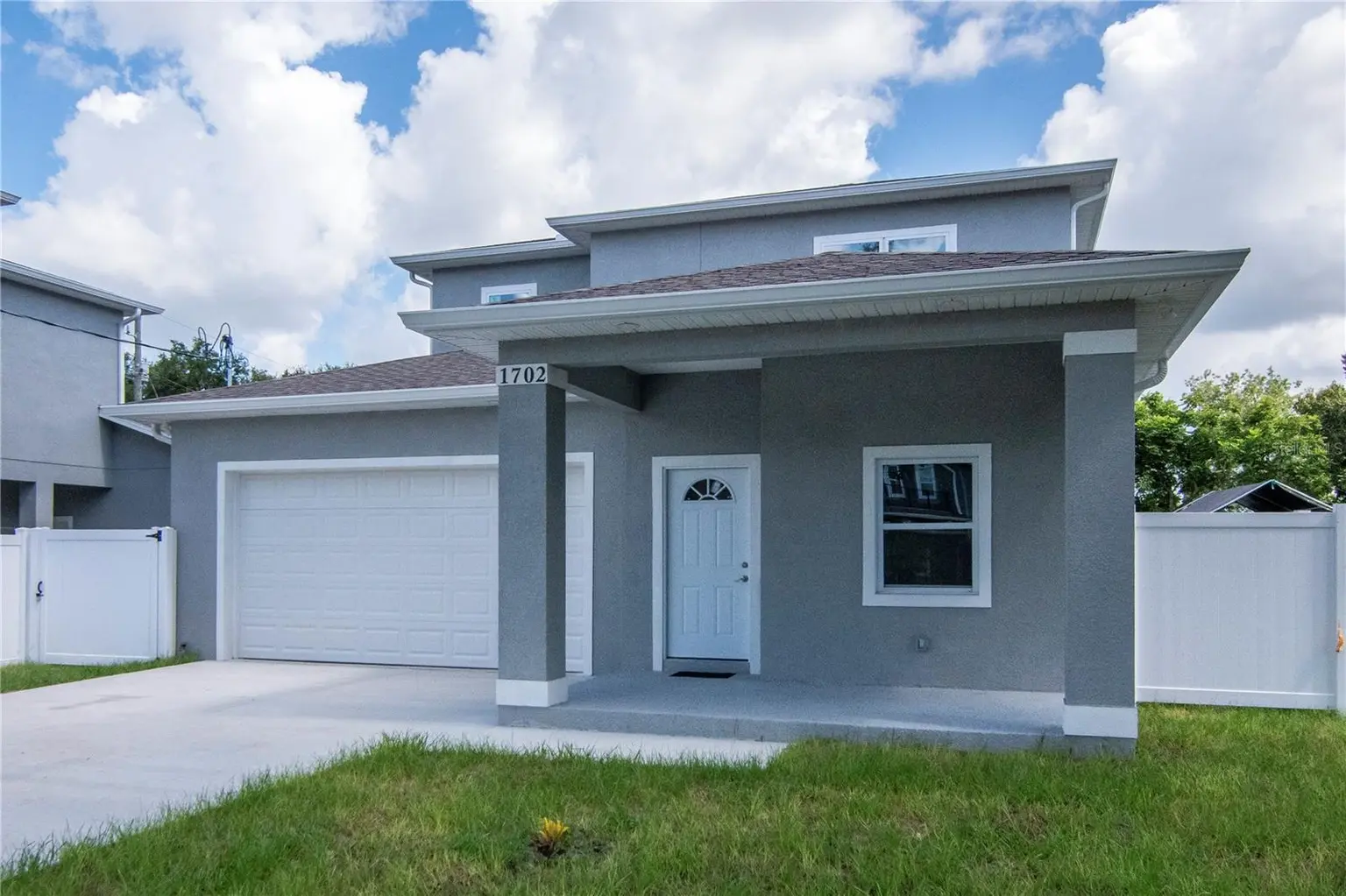 Tampa Overlook home, photo 3 of 8