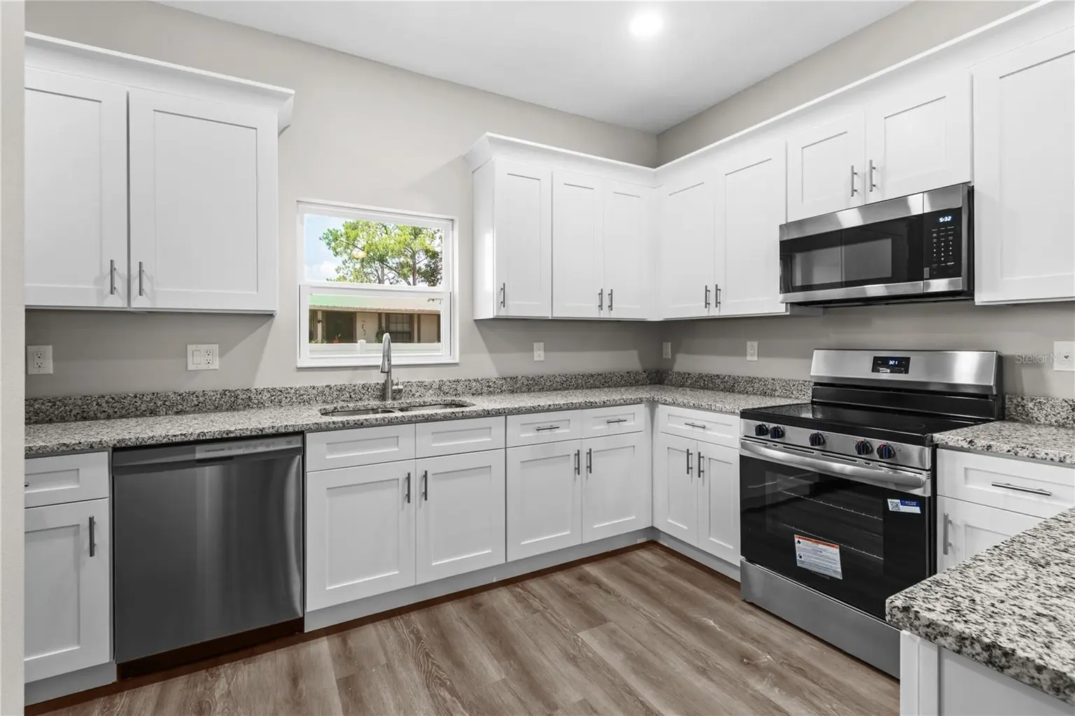 5009 FINDERS COURT, TAMPA, FL, photo 8 of 21