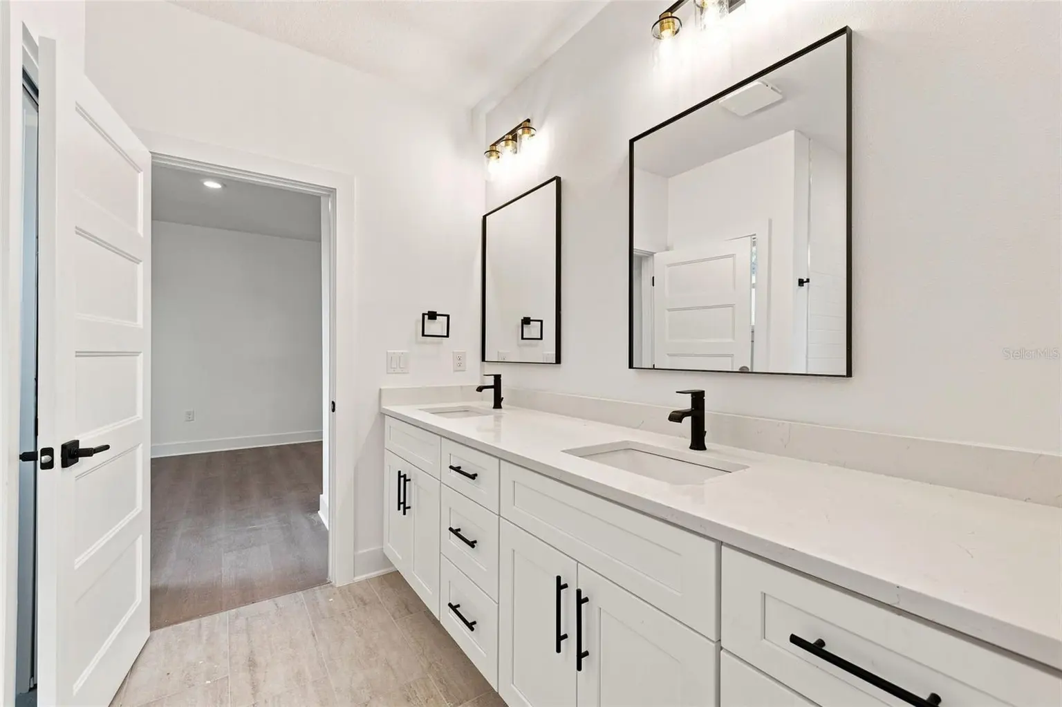 2508 W GRAY STREET #1, TAMPA, FL, photo 47 of 57