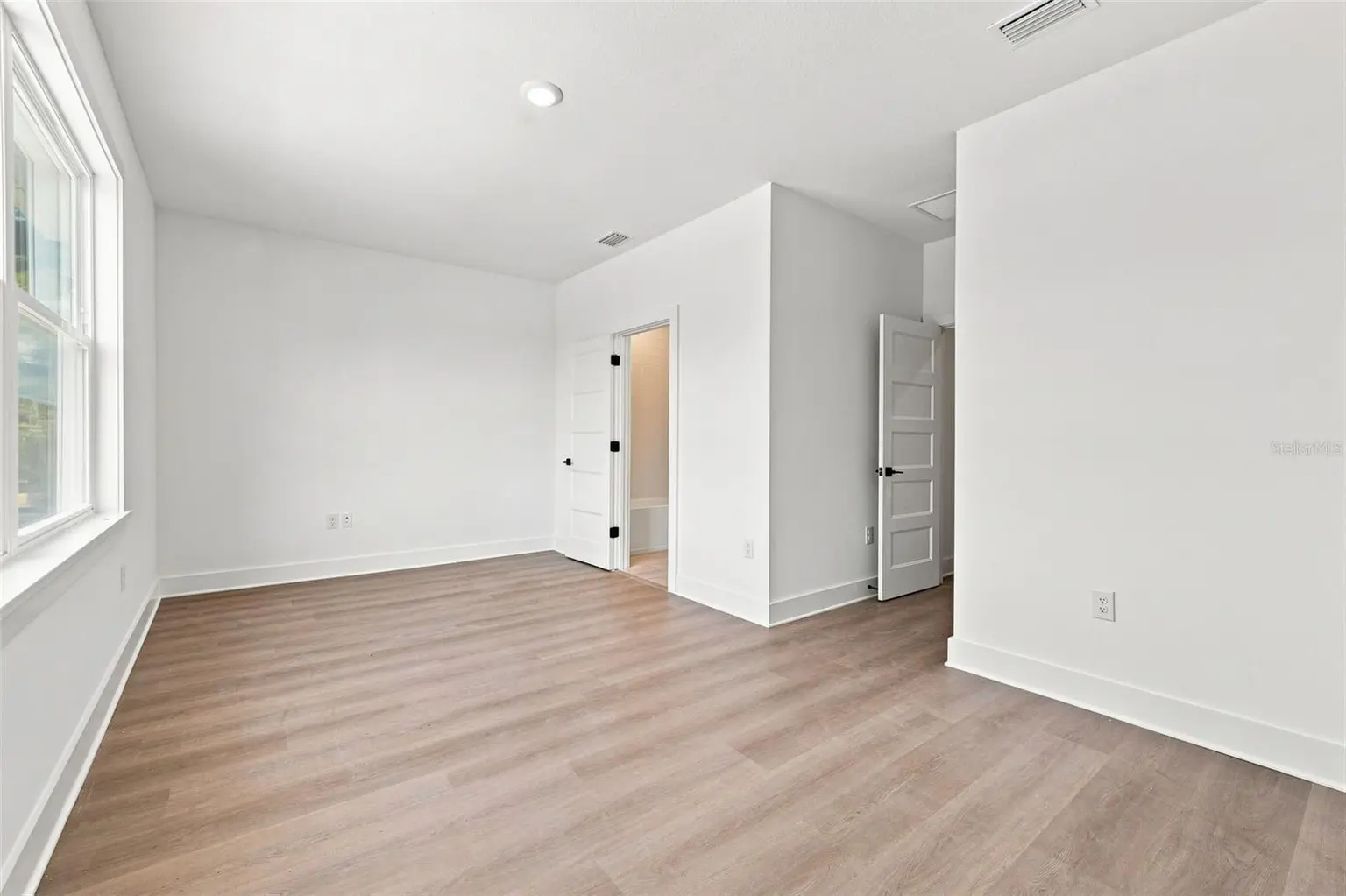 2508 W GRAY STREET #2, TAMPA, FL, photo 45 of 57