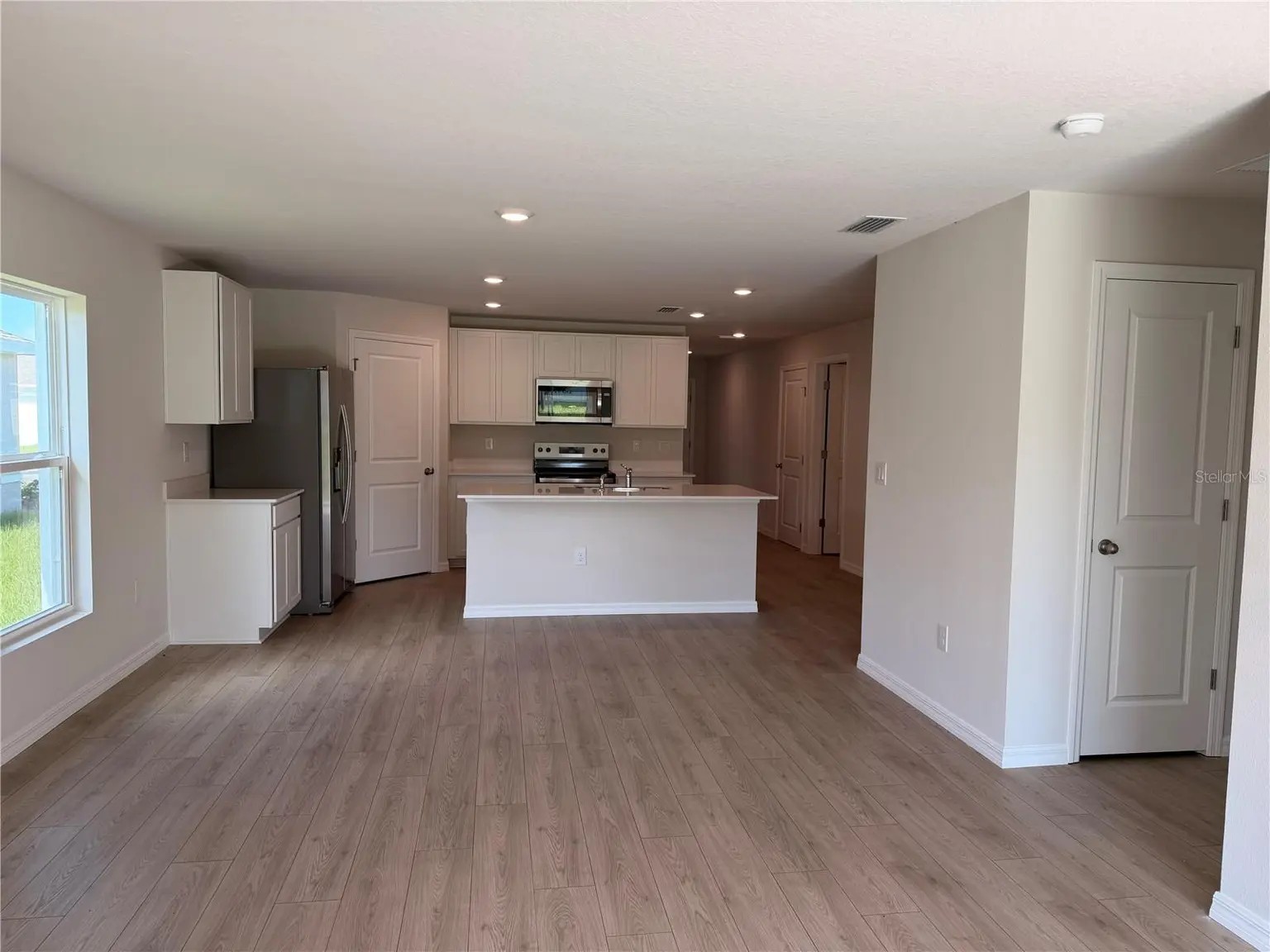 11010 44TH AVENUE E, PALMETTO, FL, photo 2 of 43