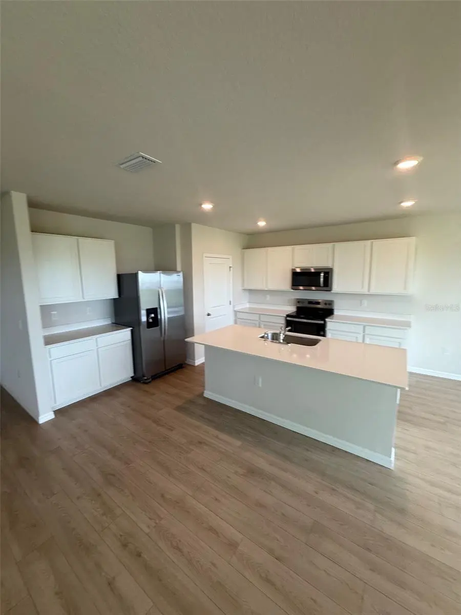 11003 44TH AVENUE E, PALMETTO, FL, photo 3 of 48