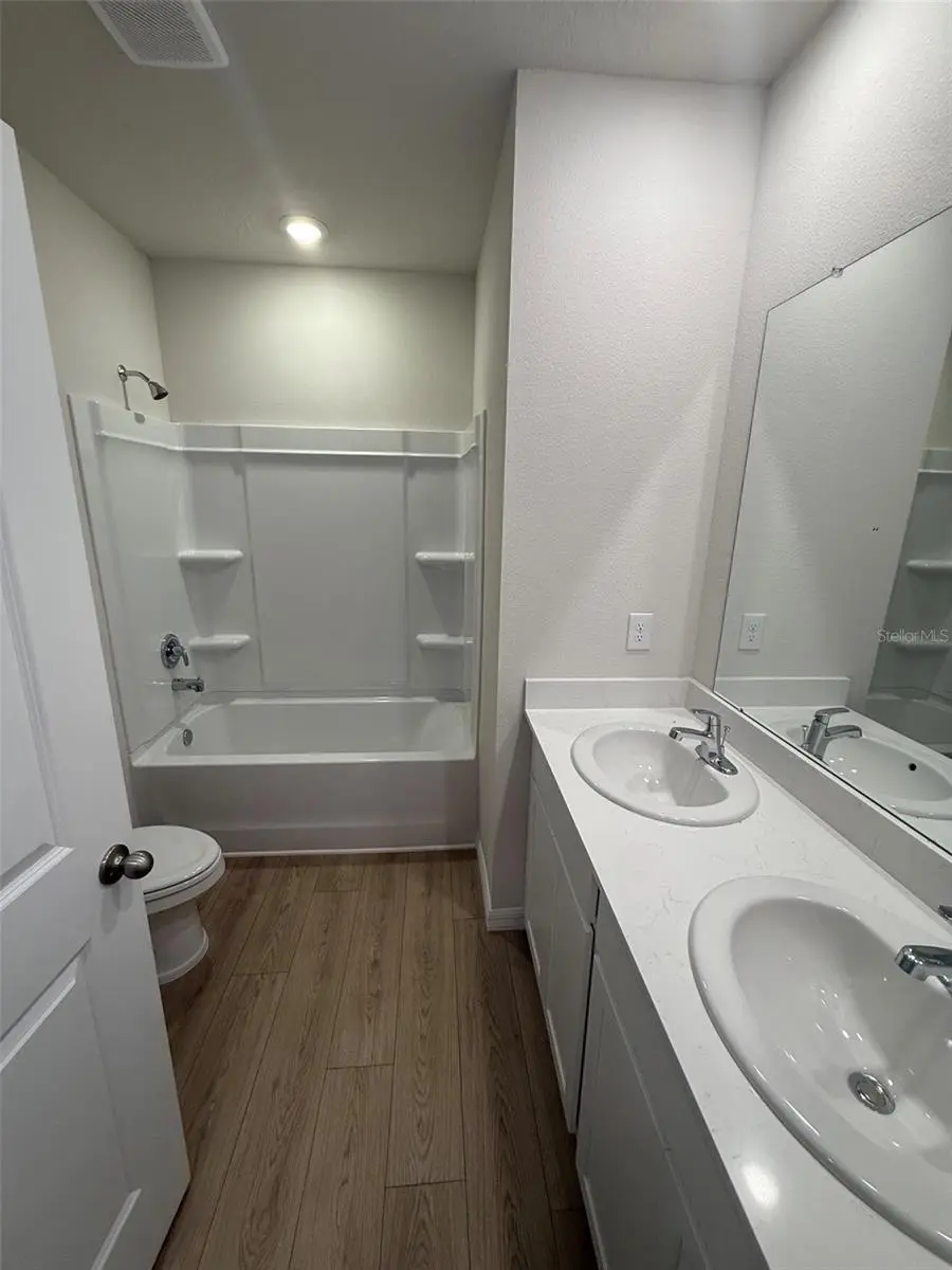 11003 44TH AVENUE E, PALMETTO, FL, photo 7 of 48