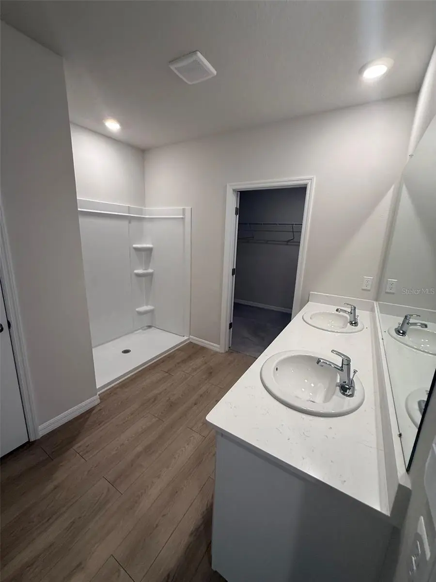 11003 44TH AVENUE E, PALMETTO, FL, photo 9 of 48
