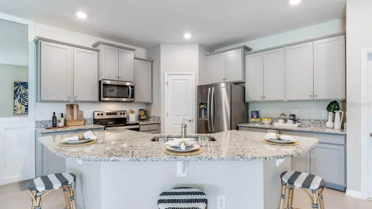 316 157TH COURT E, BRADENTON, FL, photo 2 of 23