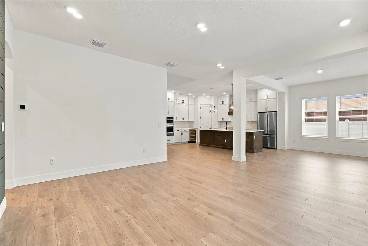 812 W ORIENT STREET, TAMPA, FL, photo 18 of 43
