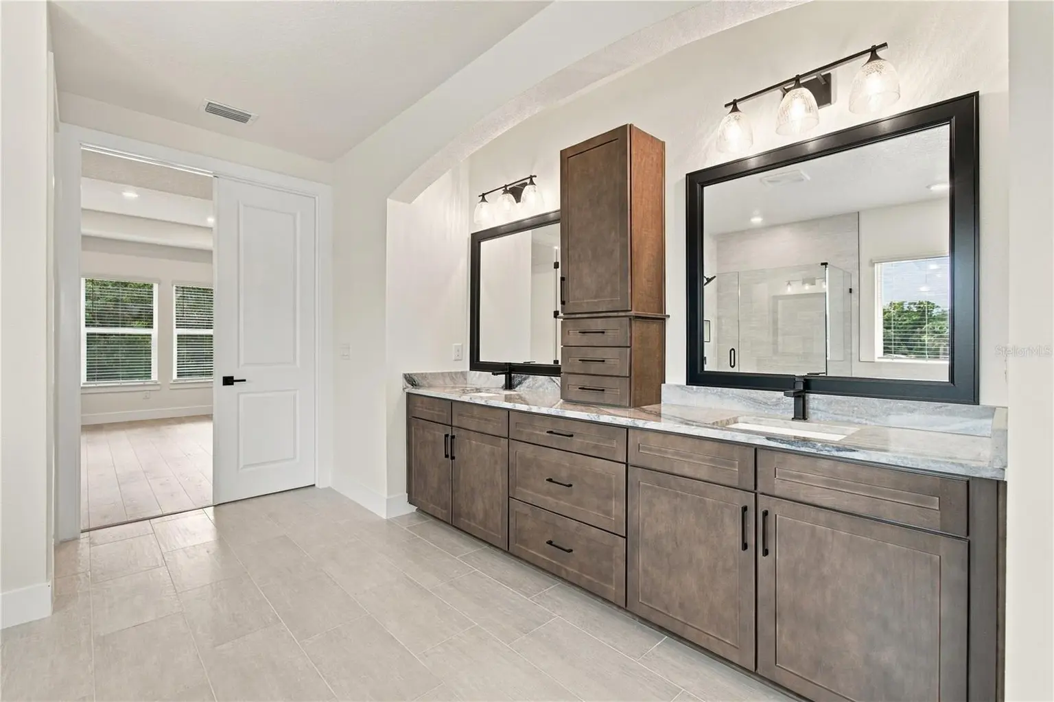 812 W ORIENT STREET, TAMPA, FL, photo 29 of 43