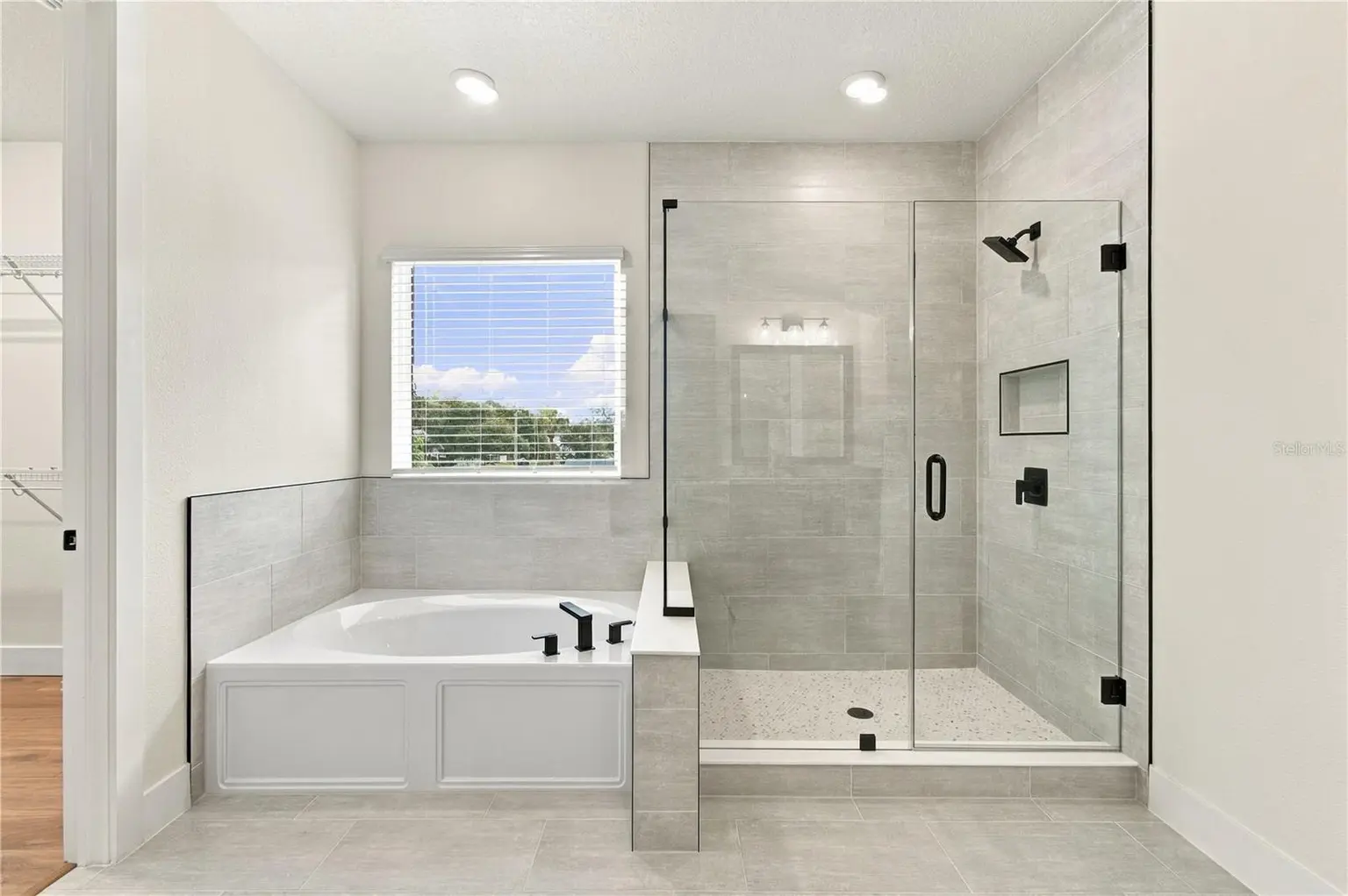 812 W ORIENT STREET, TAMPA, FL, photo 30 of 43