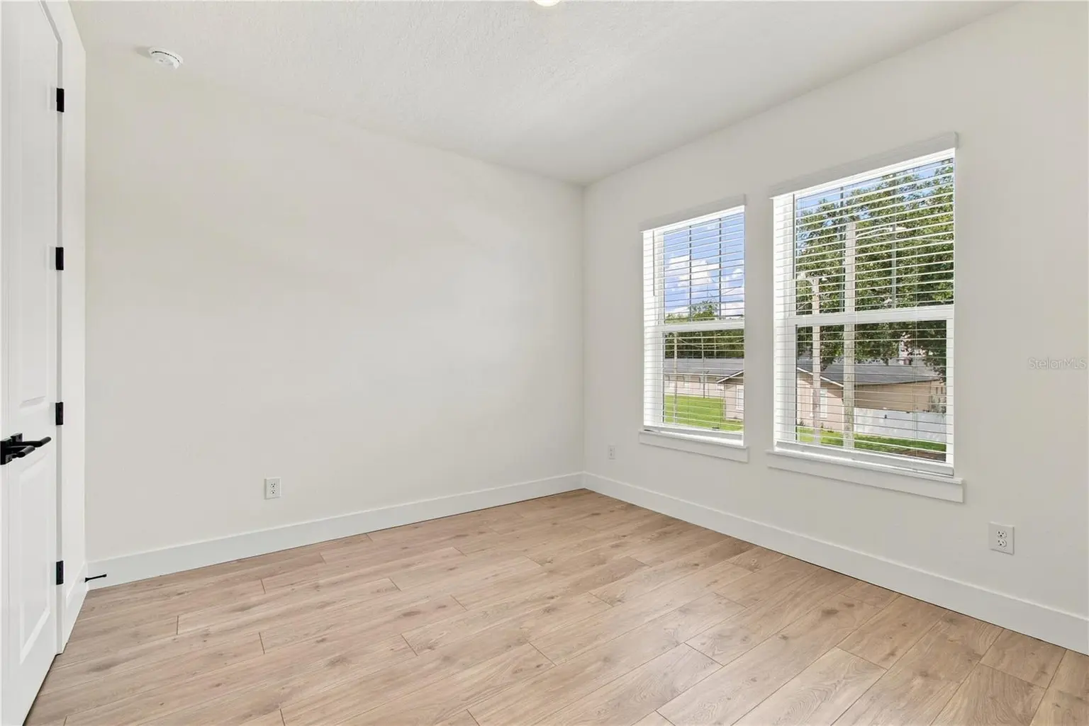 812 W ORIENT STREET, TAMPA, FL, photo 35 of 43
