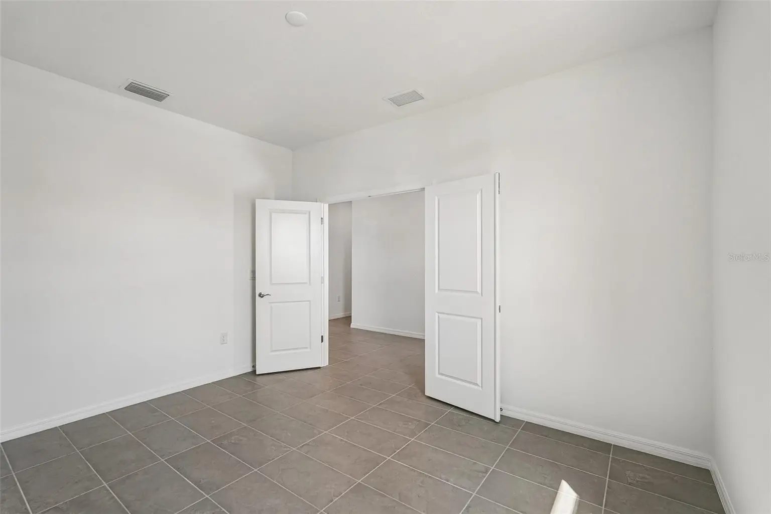 8713 CANARD COVE, PALMETTO, FL, photo 12 of 27
