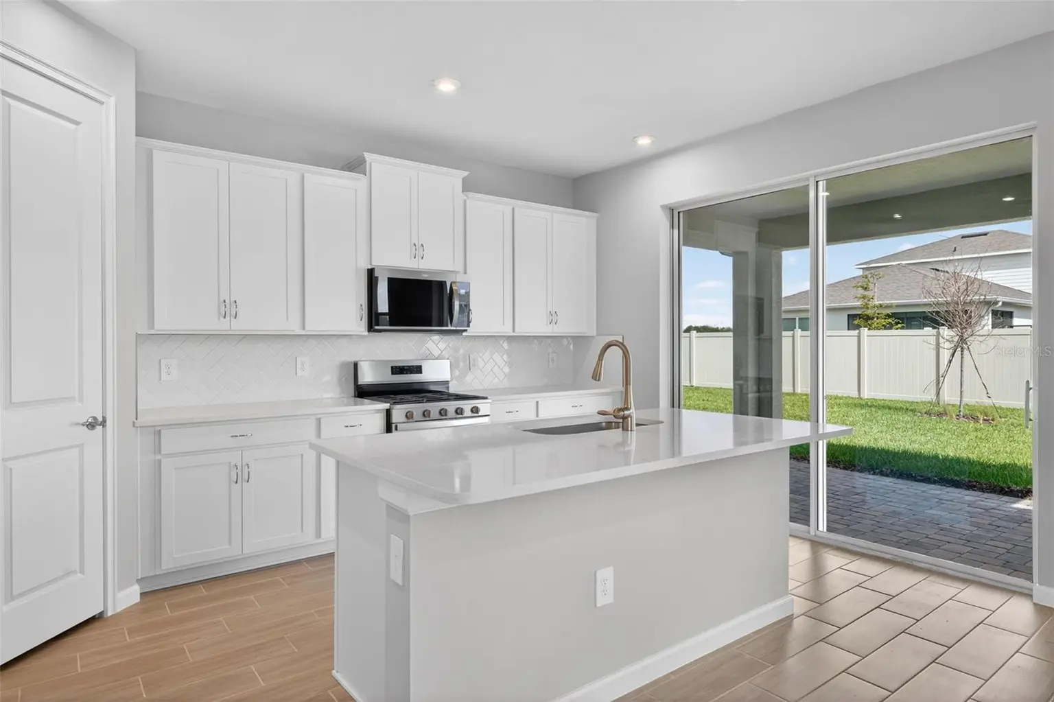13018 SUNSEED STREET, PARRISH, FL, photo 7 of 36