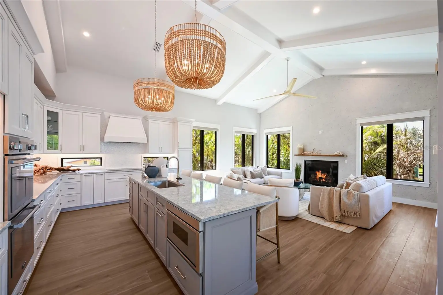 513 N BAY BOULEVARD, ANNA MARIA, FL, photo 8 of 78